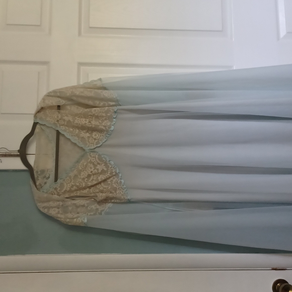 Vintage Peignoir Set EUC - Picture 5 of 12